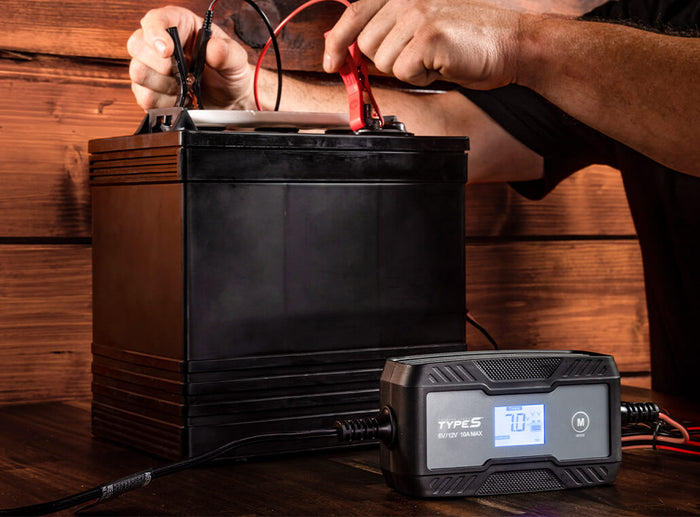 TYPE S 10A Battery Charger & Maintainer