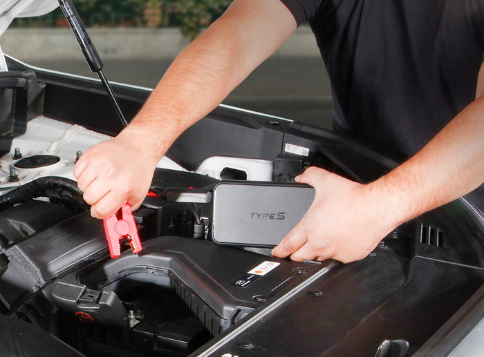 TYPE S 12V 6.0L Battery Jump Starter with JumpGuide™ and 10,000 mAh Power Bank